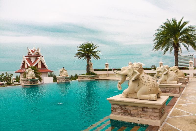 Grand Pacific Sovereign Resort & Spa Cha-Am Exterior photo